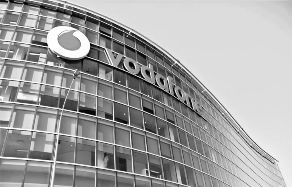 vodafone-sells-british-hq-rents-part-instead-amid-downsizing-cost-cutting.jpg